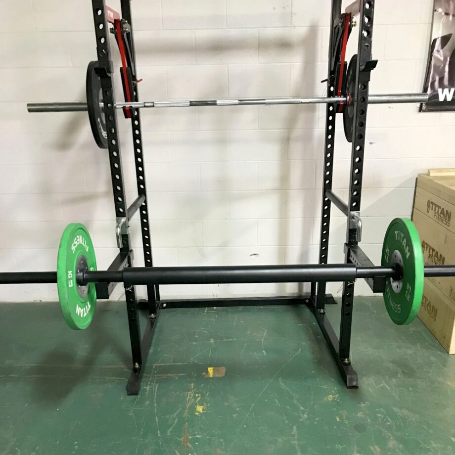 Titan Round Grip String Bar