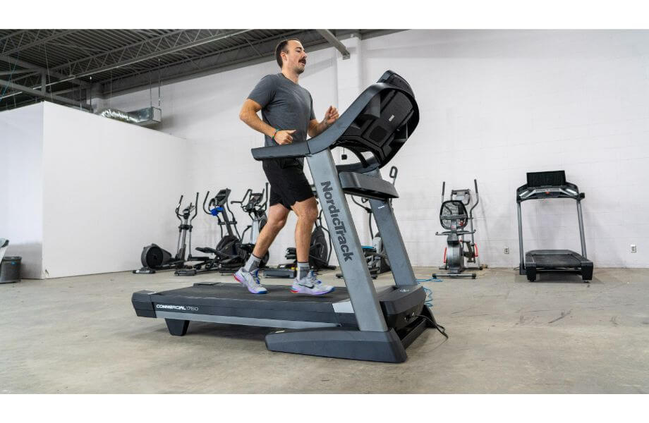 https://www.garagegymreviews.com/wp-content/uploads/NordicTrack-Commercial-1750-treadmill-in-use.jpg