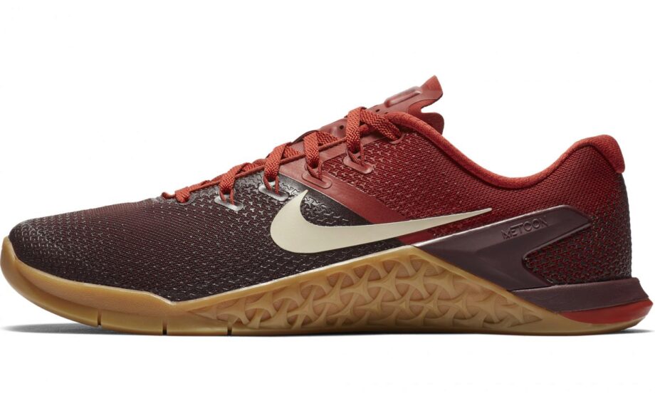 Nike metcon 4 burgundy ash hotsell