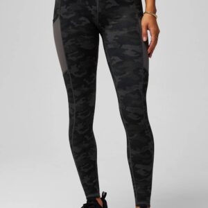 An image of Fabletics On-The-Go Powerhold high-waisted leggings