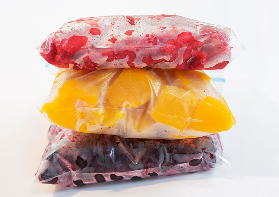 frozen-fruit-in-bags
