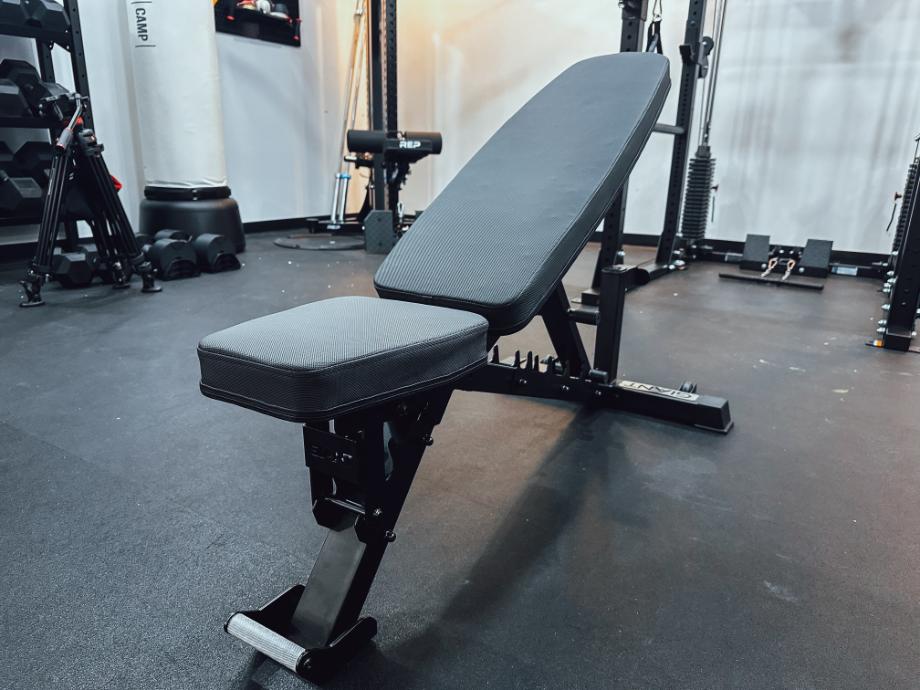 Front view of a Giant Lifting Adjustable Weight Bench at an incline