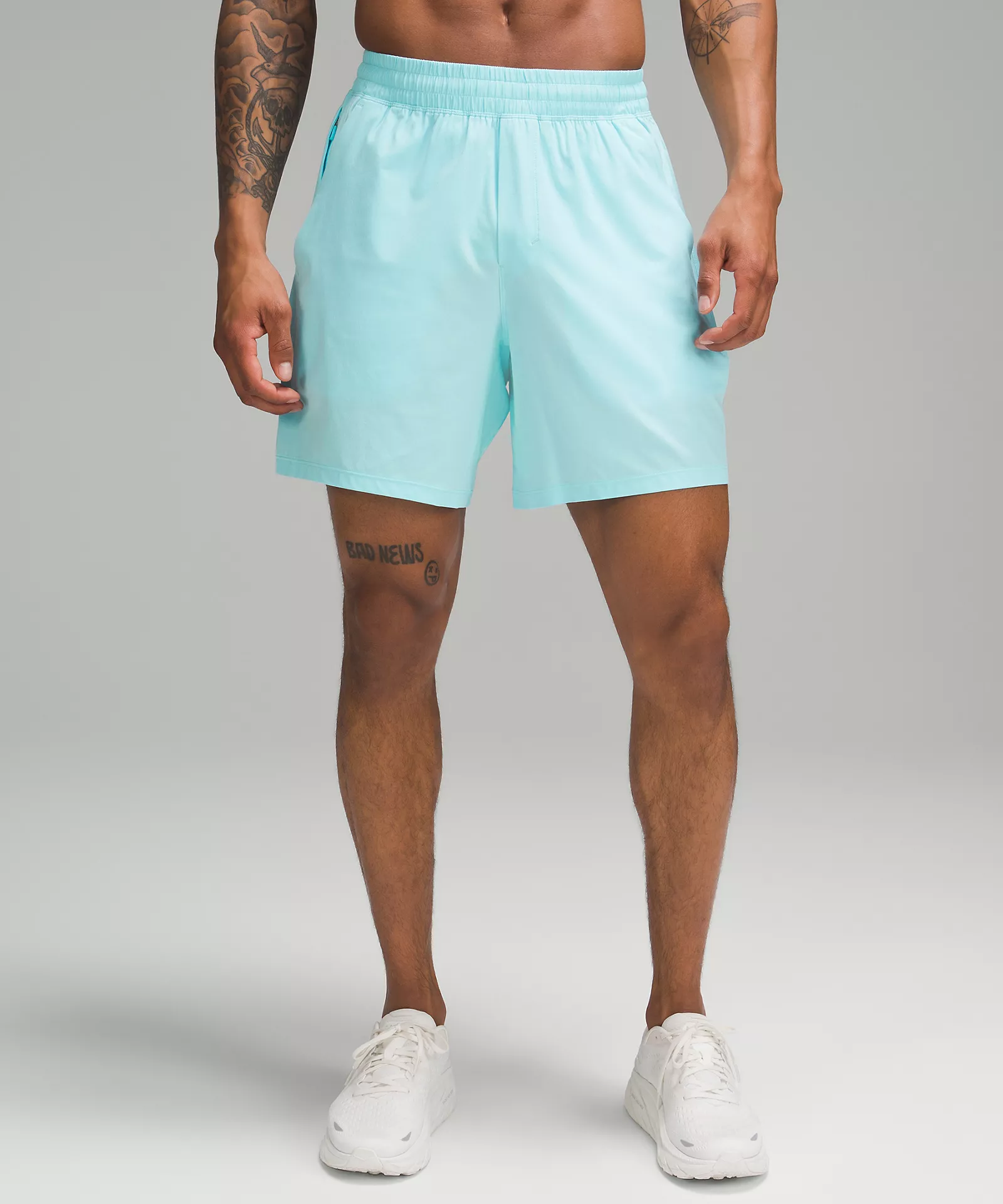 Trying on the powder blue hotty hots from lululemon and testing