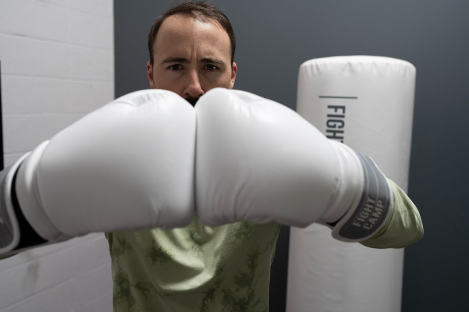 5 Benefits of Boxing (2024): Punch Your Way to Better Health Cover Image