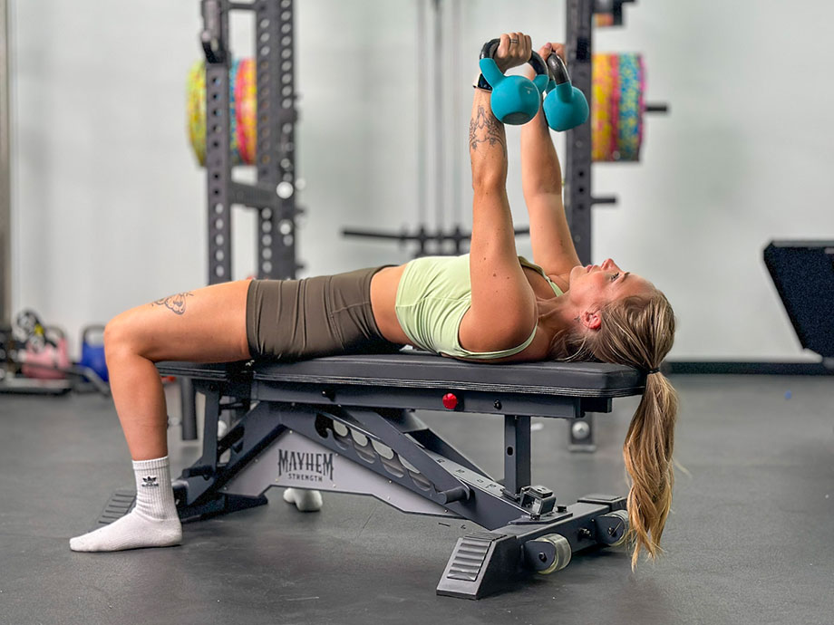 Kettlebell Bench Press: Build Your Chest And Triceps Without Dumbbells or Barbells 