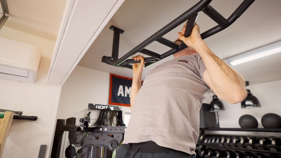Portable Doorway Chin Up bar Pull Ups Weights Gym