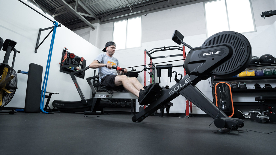 The 6 Best Hydraulic Rowing Machines of 2024 - Sports Illustrated