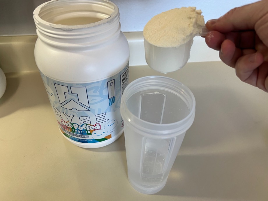 RYSE Protein Powder Review (2024): This Protein Delivers Nostalgic Flavors In Every Scoop  
