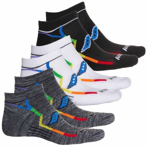 Three pairs of the men's Saucony Bolt Rundry Performance No-Show Socks
