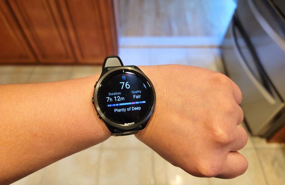 Sleep-tracking insights on the Garmin Forerunner 965.