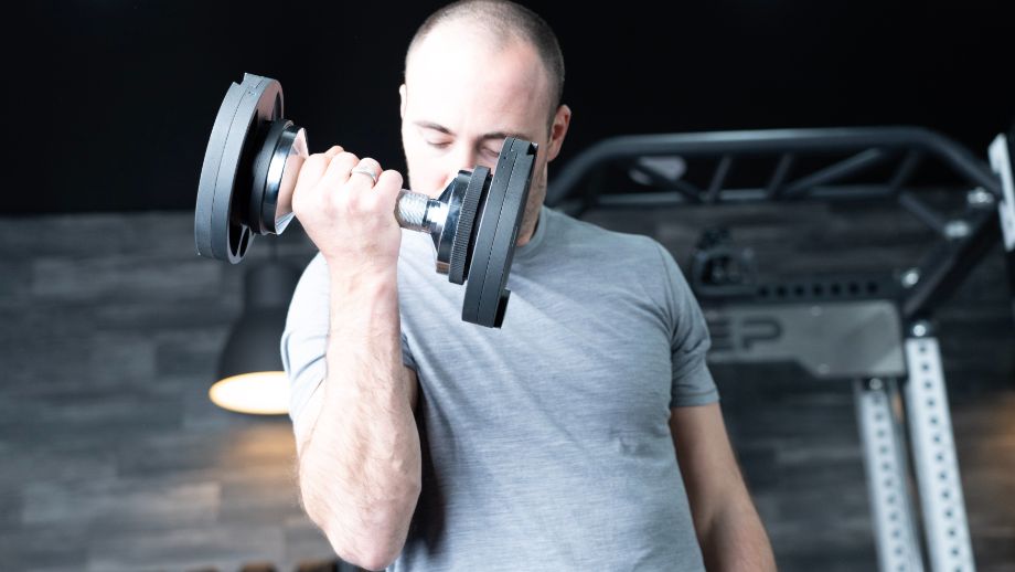 TEMPO BACK AND BICEPS Workout - Dumbbells