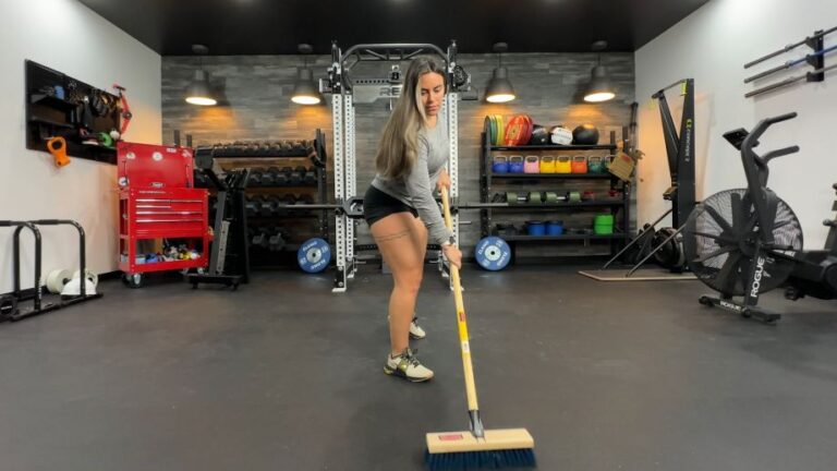 How to Clean Rubber Gym Floor | Garage Gym Reviews